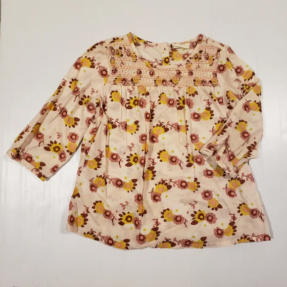 Mini Boden Flower Blouse Size Girls 6-7Y Light Pink - Picture 2 of 7
